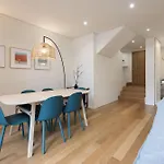 Agapestay Family House