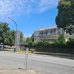 Apartamento Amplo Com 4 Quartos Na Zona Universitaria