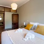Trindade Central Duplex