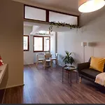 Trindade Central Duplex