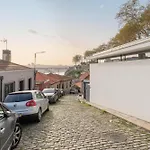 Host Wise - Bright And Cozy House With Dom Luis Bridge View