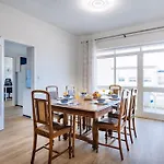 Foz Sea & City Retreat