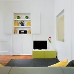 Charming Historic 31 Janeiro Street