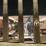 7 Bridges Estudios- Porto-Houses And Suites