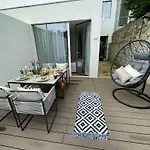Luxury In The Art District By Innkeeper