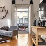 Mouzinho Penthouse By Hosty