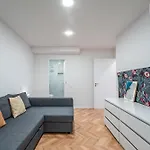 Spritz Hour House