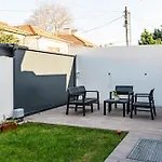 Spritz Hour House