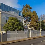 Uporto House Palace