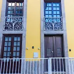 Trindade Trendy Studio 17