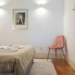 Liiiving In Porto - Urban Retreat Apartment