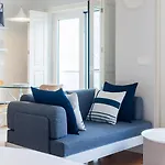 D858 - Comfort Near Downtown - Ac & Balcony