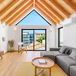 Lighthouse Top View Apartment
