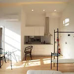 Fabrica 55 Studios With Ac, View And Elevator