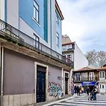 Stunning Flat & Building On The Most Artsy Street