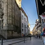 Loft With Great Balcony And Ac Close To Clerigos