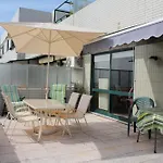 Schoene Ferienwohnung In Porto Mit Sonnenterrasse