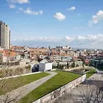 Trindade 99 - Porto Downtown Apartment