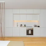 Modern Apt With Private Balcony In The City Center