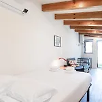Viva Serralves Vintage House