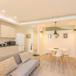 Marilia\'S Garden Apartment