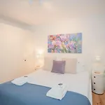 Liiiving In Porto - Boho Blue Home