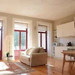 Liiiving In Porto - Vintage Balcony Apartment