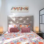 Central Cozy Star 1 Balcony Ac Near Merto