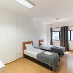 Oporto Spacious 2 Private Apartments Combined In 1
