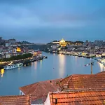 Cozy Pet-Friendly Porto Apartment