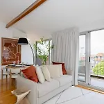 Liiiving In Porto - Mezzanine Delight Balcony