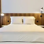 Modern Apartment In The Heart Of Porto