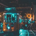 Cozy Studio In Porto With Modern Amenities