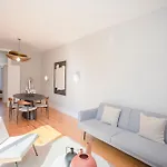 Liiiving In Porto - Art Design Apartment