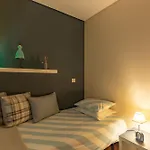 Francos Relaxing Apartment By The Metro