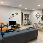 Ml Apartments Central Aliados