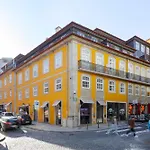 Hostwise - Stylish Retreat In Porto\'S Heart