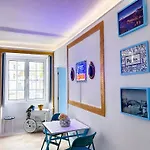 Oporto Blue Miragaia - Citycenter Golden Apartment