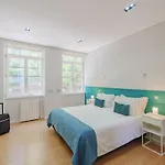 Inviting Apartment In The Heart Of Porto
