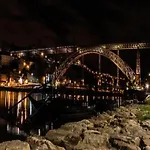Charming Apartment In Porto S Center