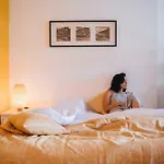 Budget-Friendly Studio With Balcony In Rosario