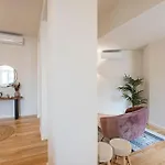 Superb Flat W Balcony And Ac By Lovelystay