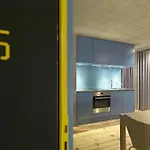 Feels Like Home Breiner 310 Design Modern Flats