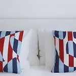 Charming Trindade Apartments