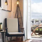 Lovelystay - Urban Loft - Porto Downtown