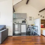 Apartamento A Francos Attic