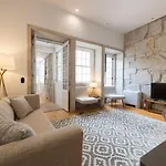 Lovelystay - Dirk Apartment Almada 3º T