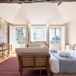 Lovelystay - Dirk Apartment - Almada 4º F