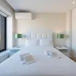 Lovelystay - Trindade Cozy Apartment
