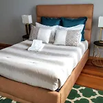 Cool Guesthouse